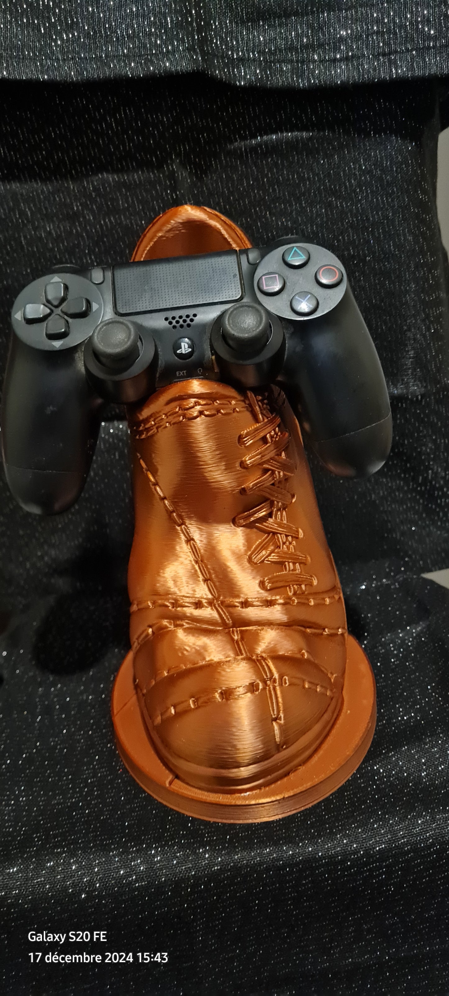 Support manette chaussure de foot