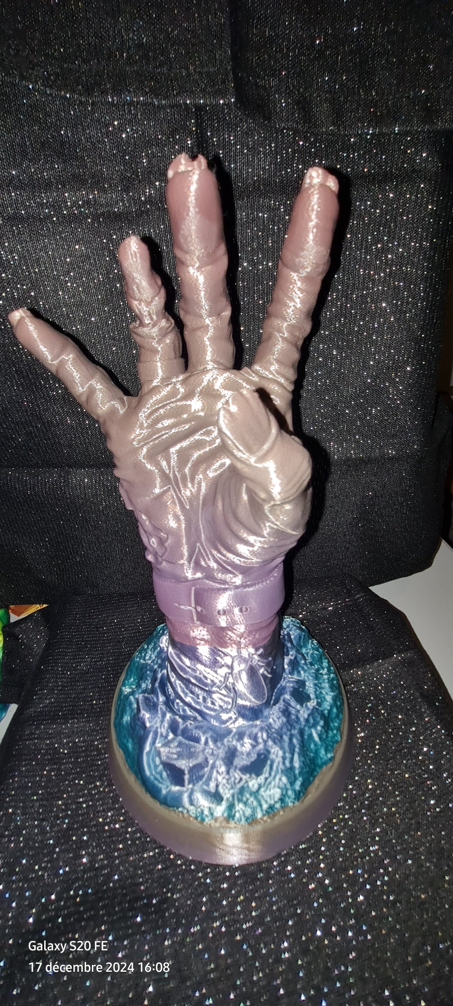support manette main zombi