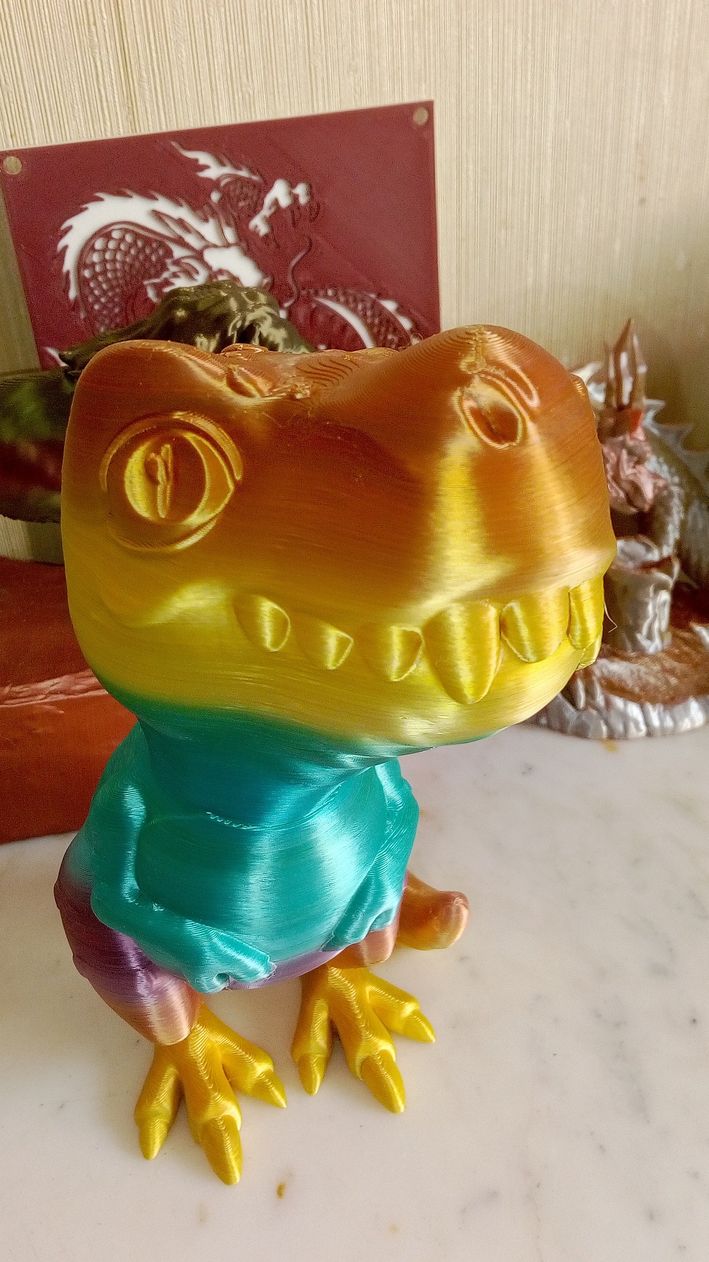 Dinosaure multicolore